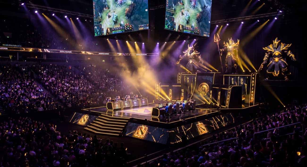 DreamLeague playoff stage cinematic arena