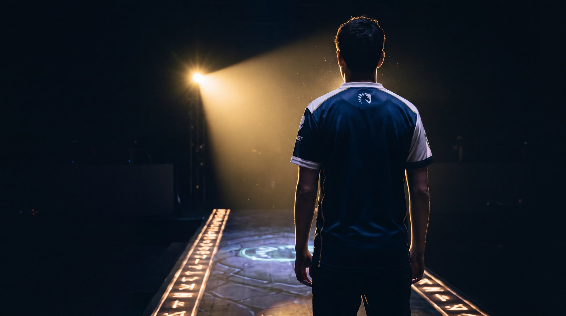 Nisha Team Liquid departure Dota 2 competitive player silhouette